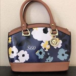 Small perfect purse.